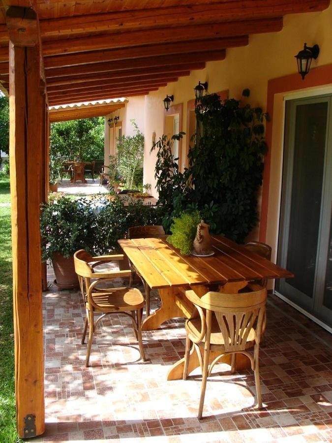 Le Jardin De Temeni Apartment *